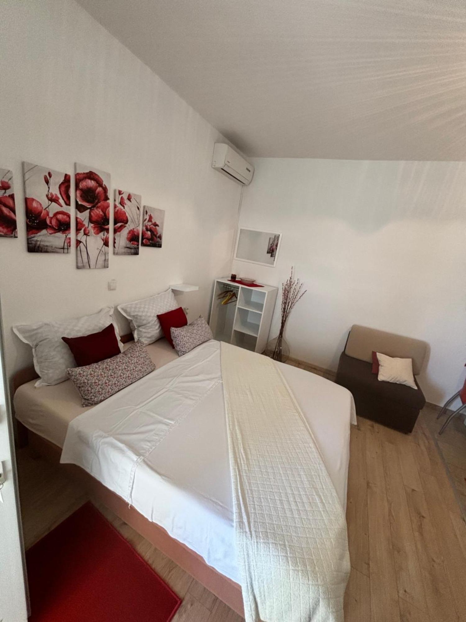 Apartments Ivana 비빈제 외부 사진