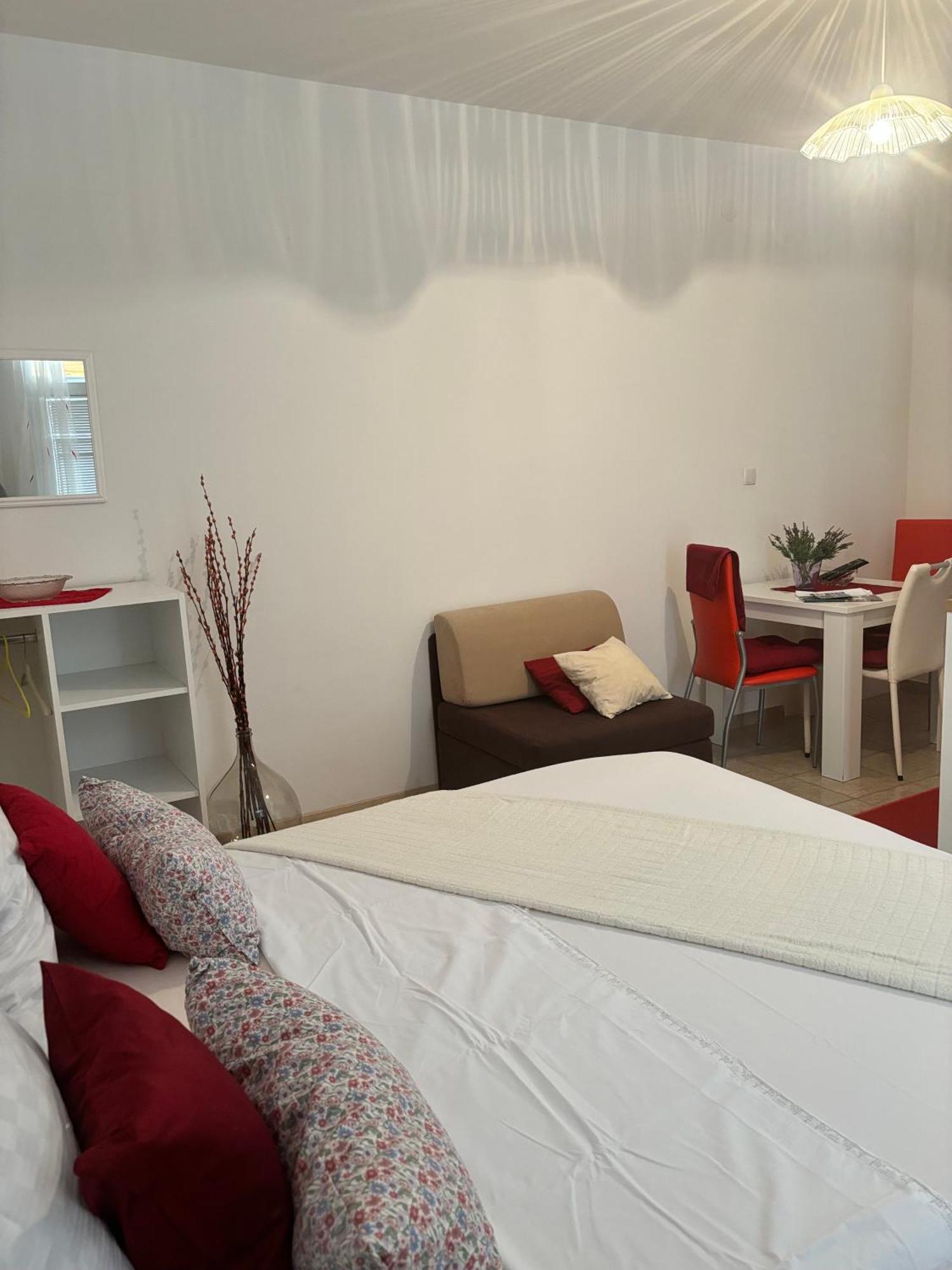 Apartments Ivana 비빈제 외부 사진
